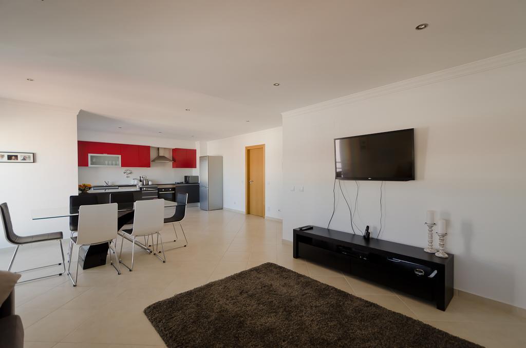 Modern 2 Bed Apartment 5Km Carvoeiro Lagoa  Exterior foto